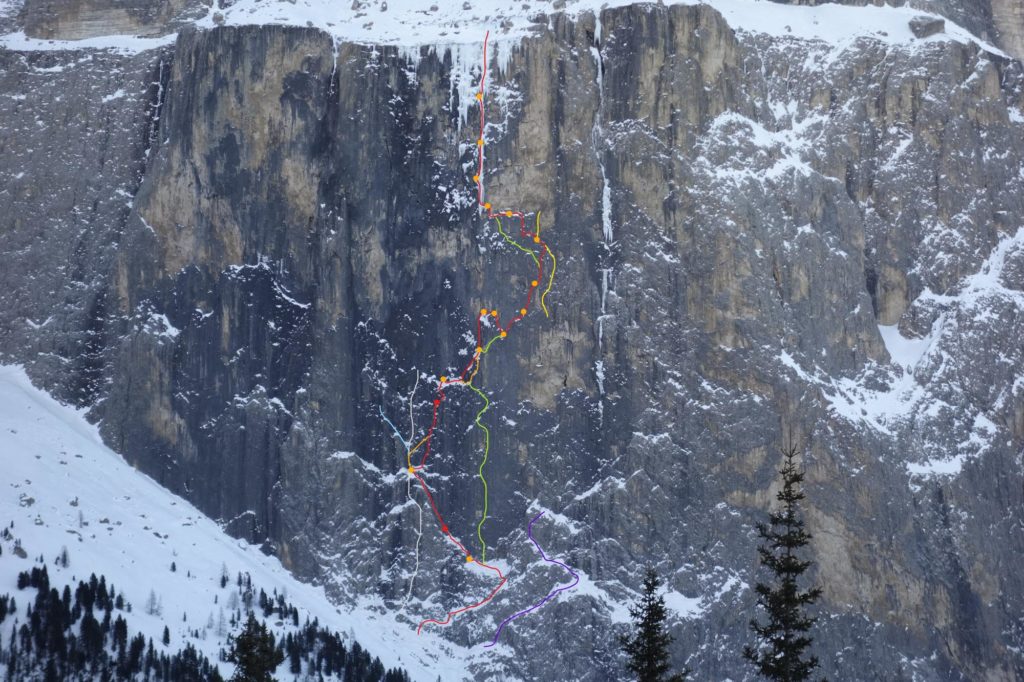 Pandora © Simon Gietl