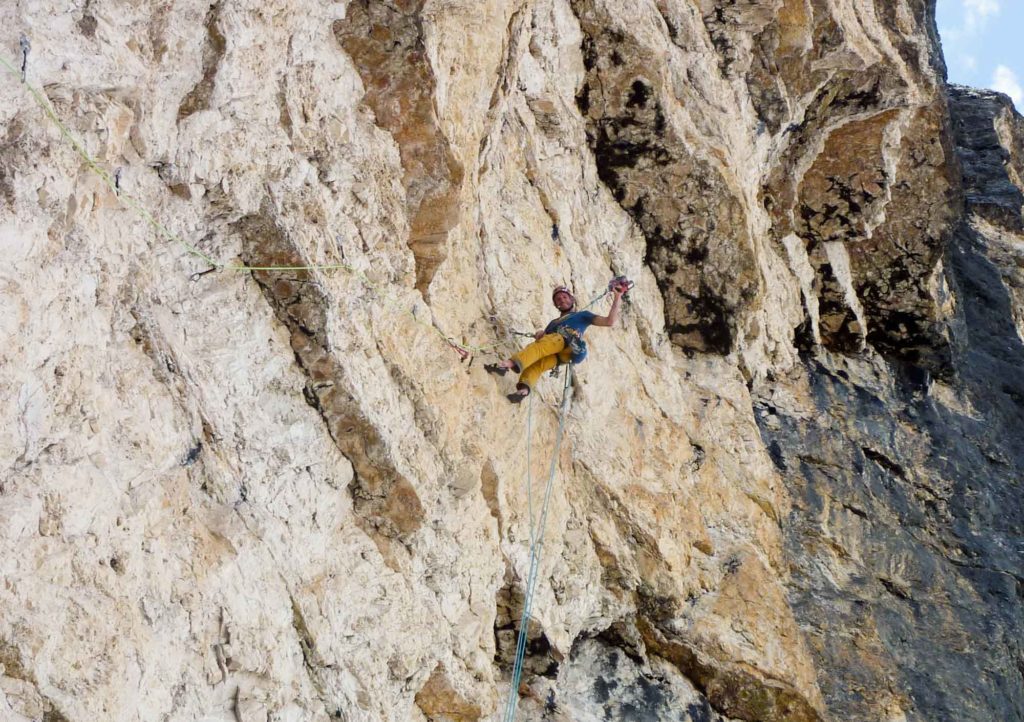 Hannes beim Eröffnen in der Schlüsselstelle © Dietmar Nieder