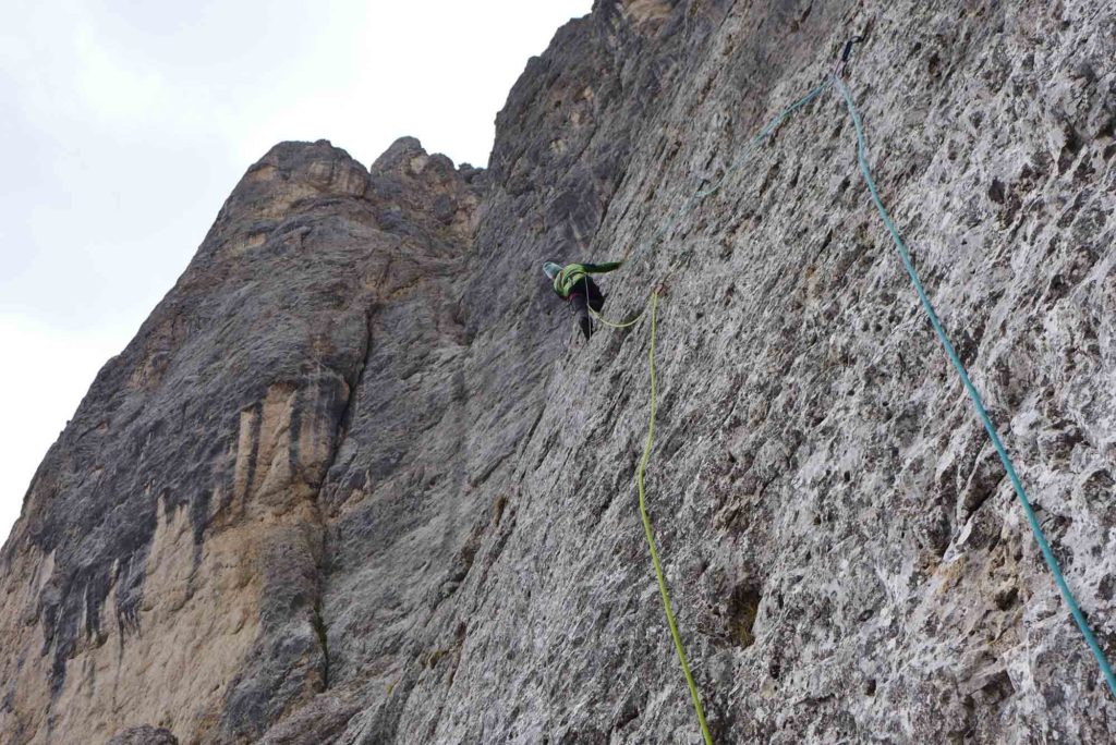 Heinz Grill in den steilen Platten des unteren Teils
