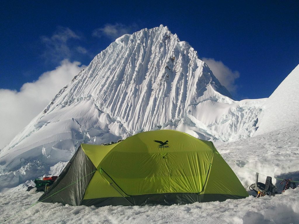 AlpamayoPeru(c)ErwinMairegger