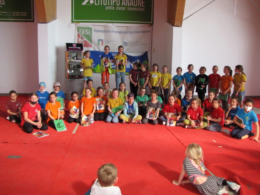 PV_U12F(c)arrampicavareno