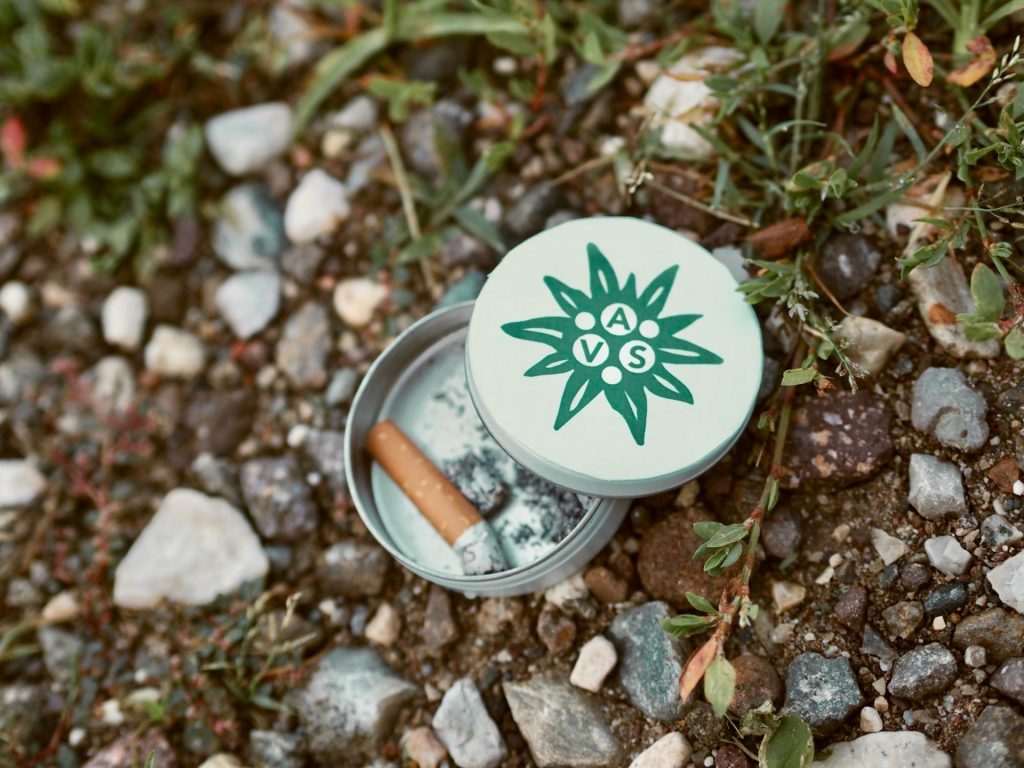 Selbstgebastelte Zigarettenbox I(c)Miriam Federspiel I AVS