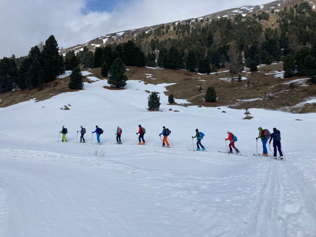 Internationale Skitourenwoche Lungiarü 2023 (c) Christoph Alfreider | Bergsteigerdörfer