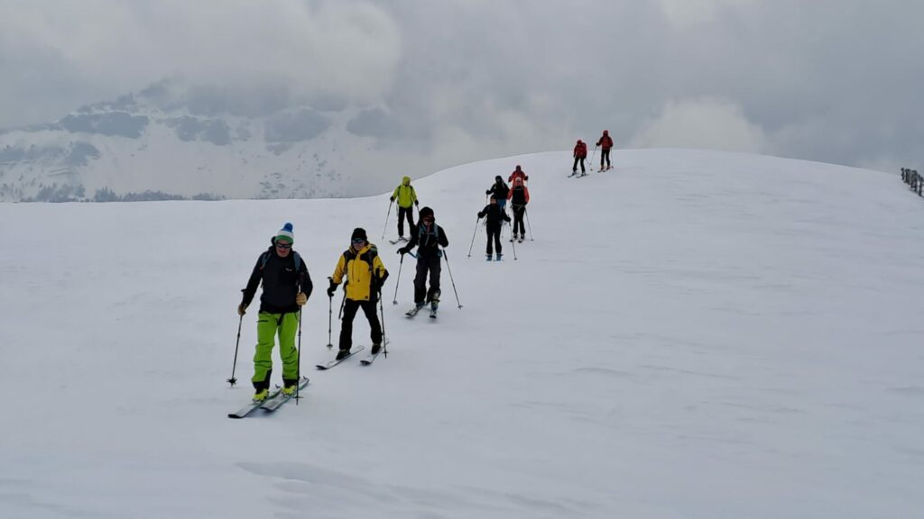 Internationale Skitourenwoche Lungiarü 2023 (c) Christoph Alfreider | Bergsteigerdörfer