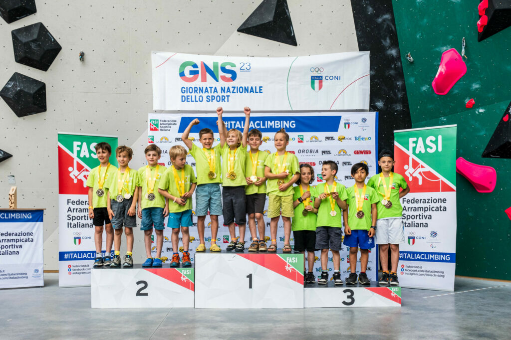 IM U10M (c) Fasi Italiaclimbing