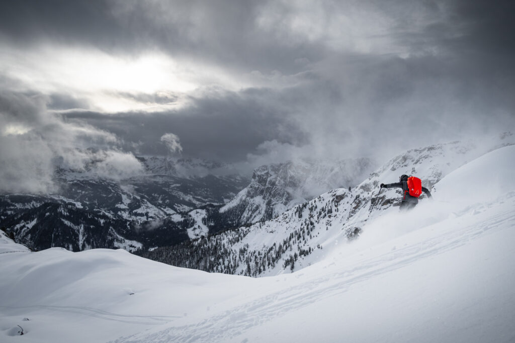 ALPINISTU18_Skitour_-10°_(c)_Andreas_Brunner