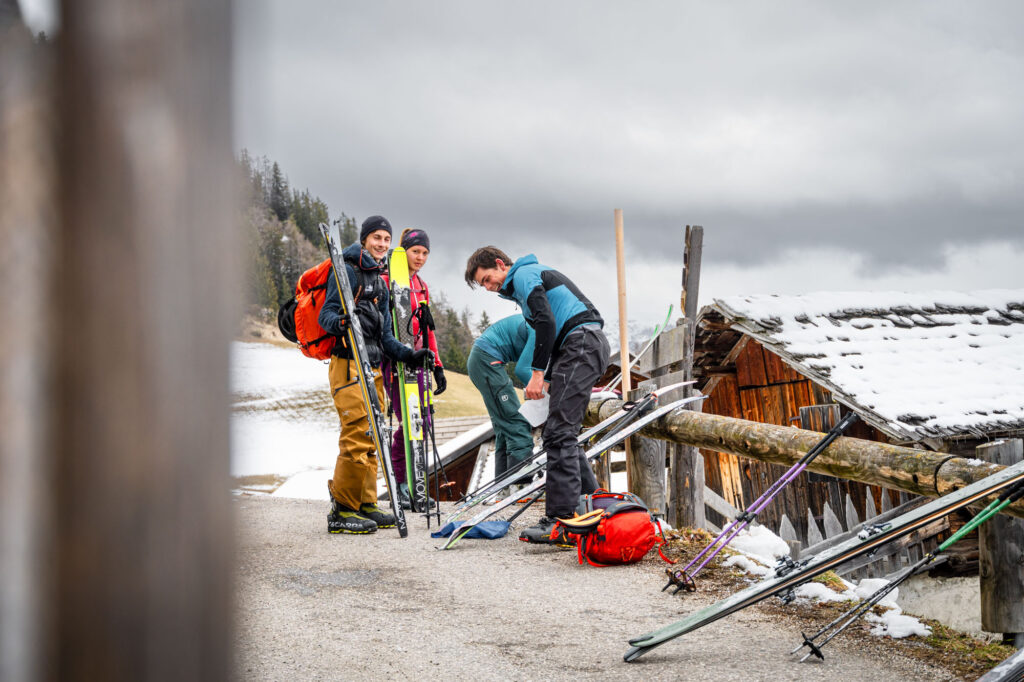 ALPINISTU18_Skitour_-10°_(c)_Andreas_Brunner