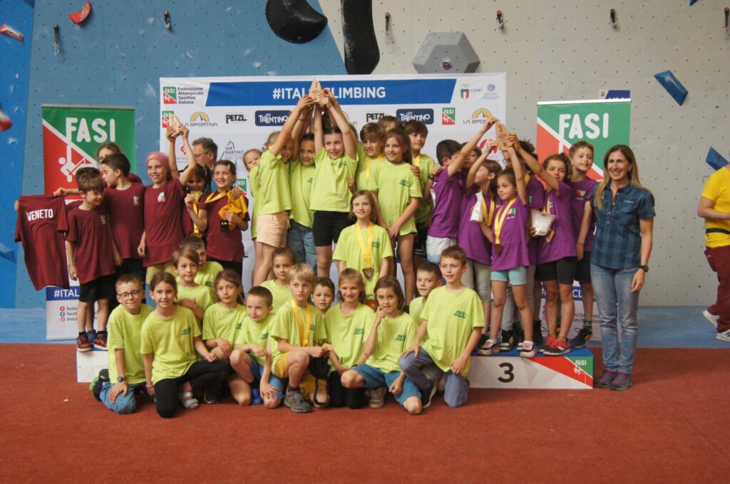 U10-Teams-c-Chasper-Cadonau.jpg