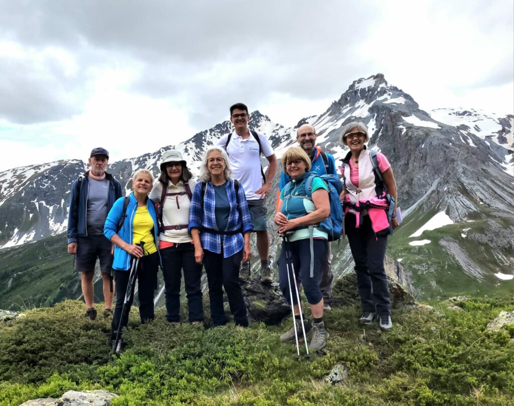 Botanische Wanderung Sesvennagruppe Gruppenfoto | (c) Helena Steinkasserer