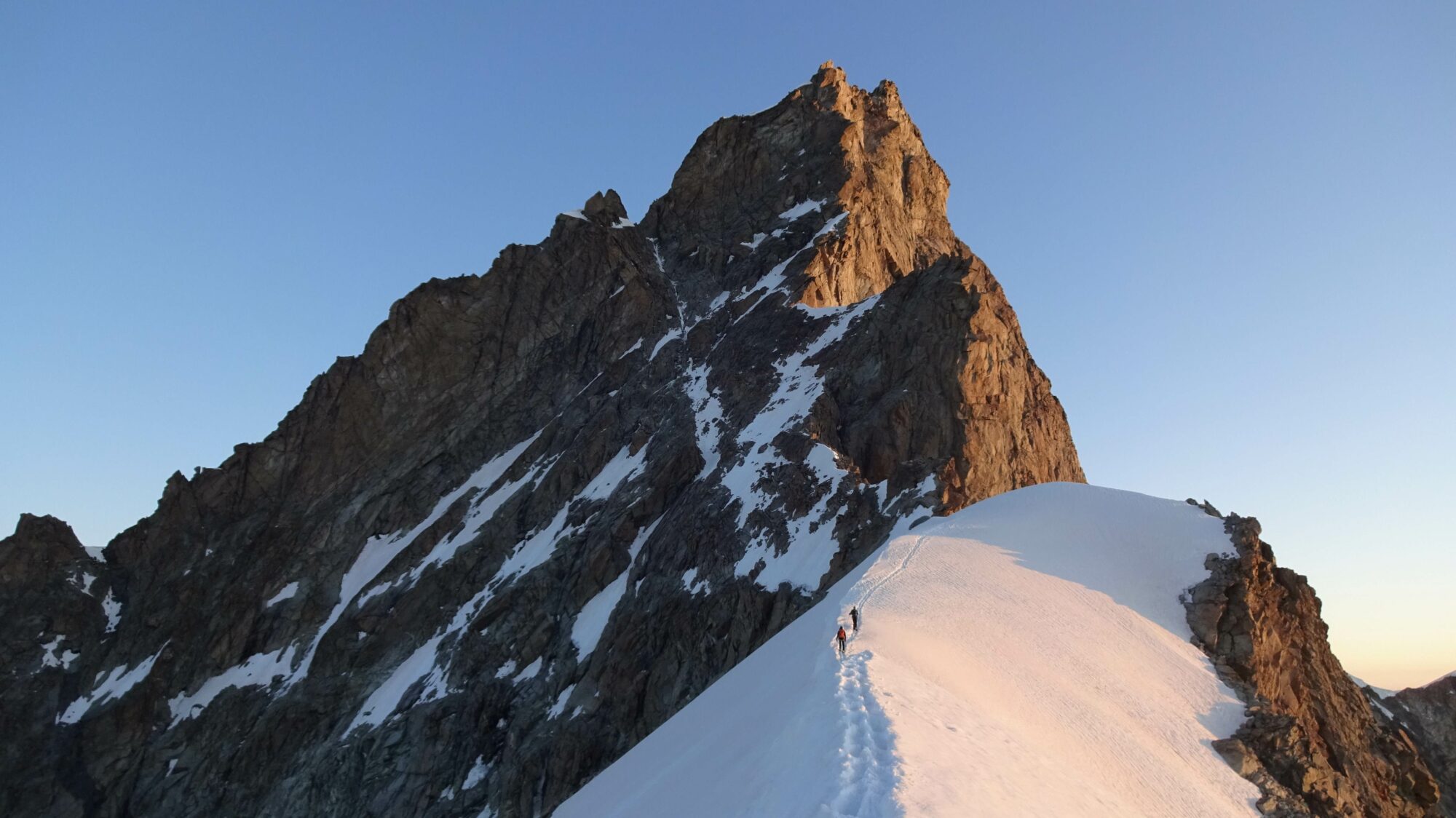 Hochtour auf das Zinalrothorn