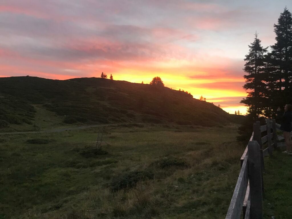 Sonnenuntergang bei der Zollnerseehütte | (c) Ivone Stimpfl