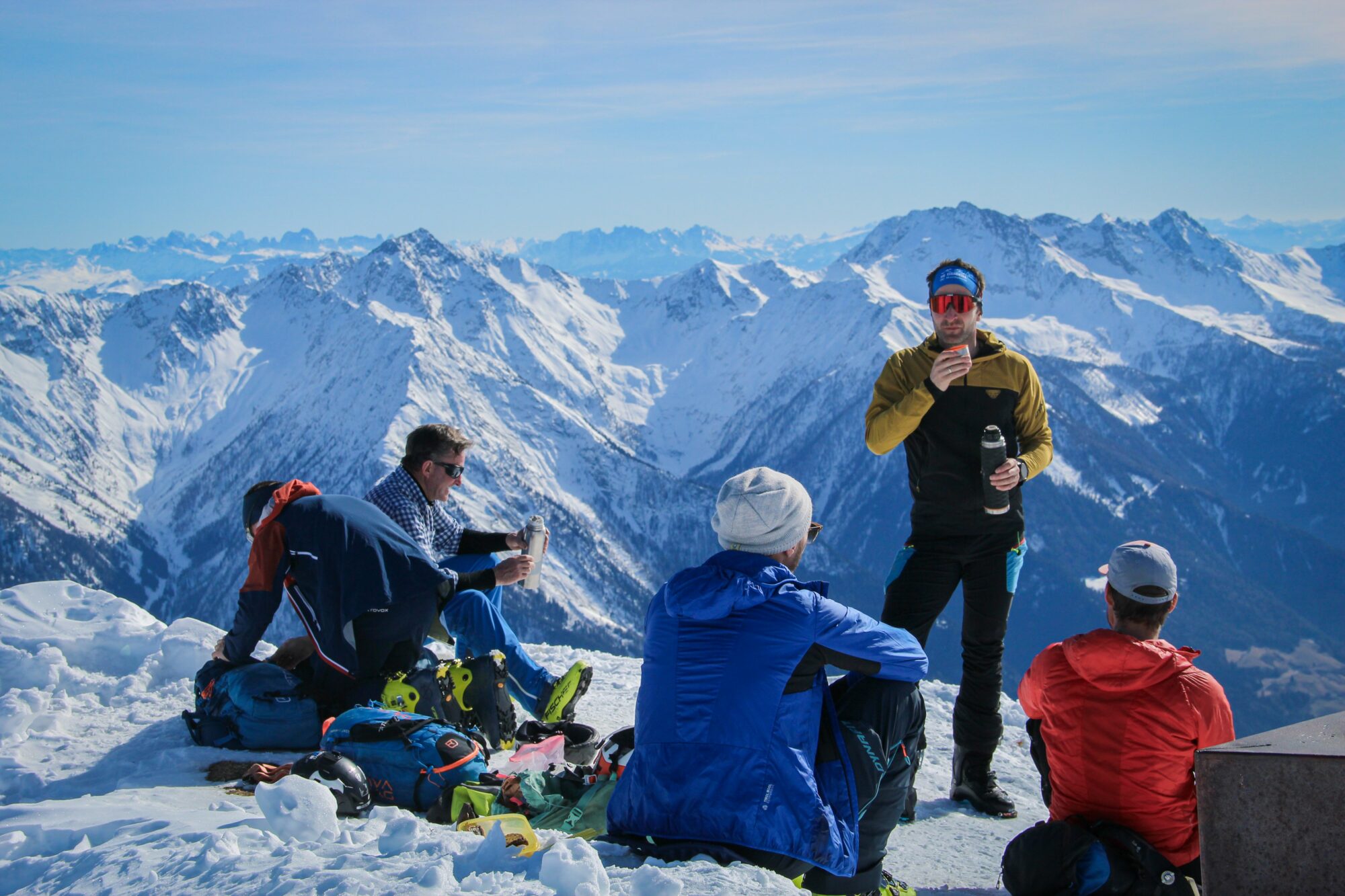 21 neue Gruppenleiter Schnee haben Ausbildung abgeschlossen