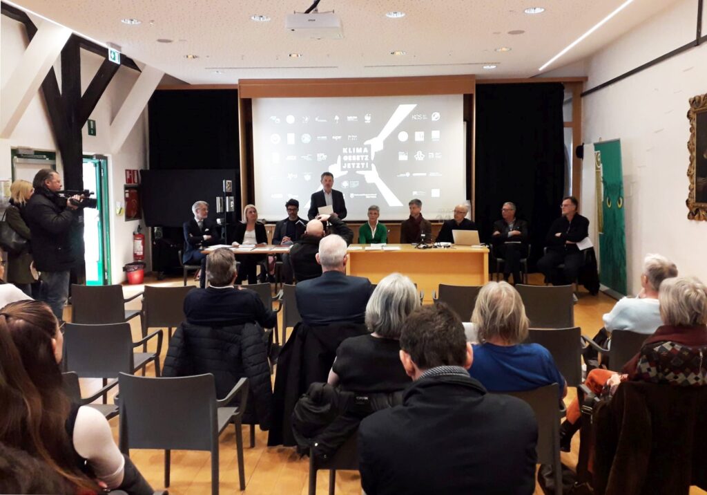 Pressekonferenz Klimagesetz_Podium | (c) Dachverband für Natur- und Umweltschutz