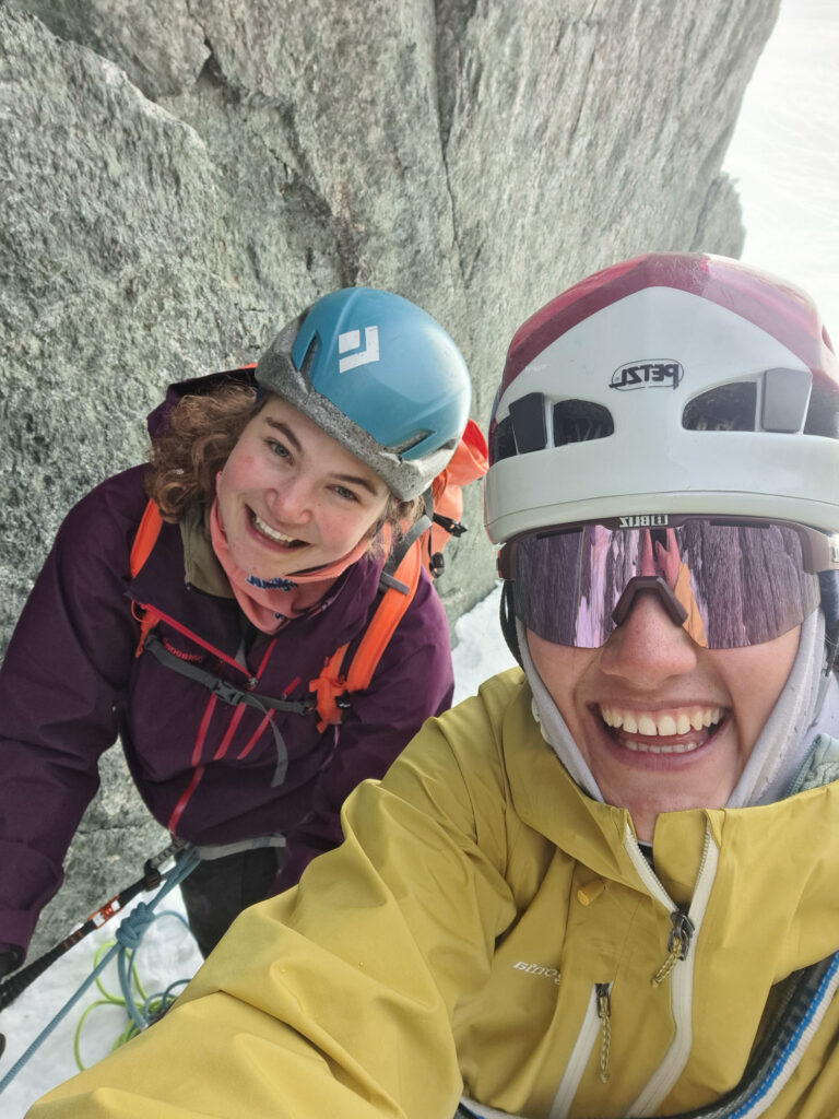 ALPINIST_Eiscouloirs_(c)_Mark_Oberlechne7