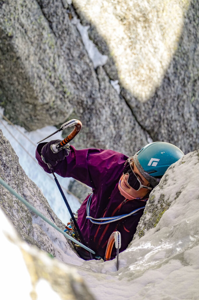ALPINIST_Eiscouloirs_(c)_Mark_Oberlechne14