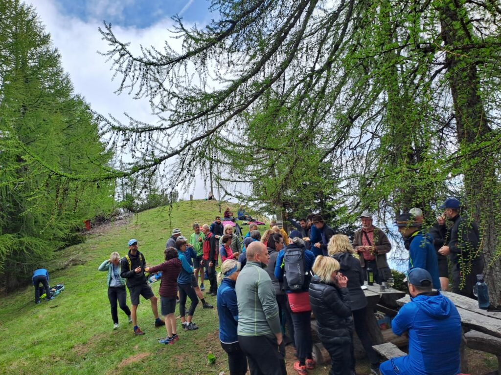 Mittagessen am Paterkopf I(c)AVS Kaltern