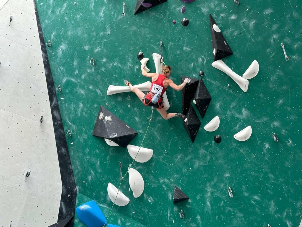 Leonie Hofer Lead - 3. IC Lead Bergamo 2025 (c) Angelika Rainer, AVS