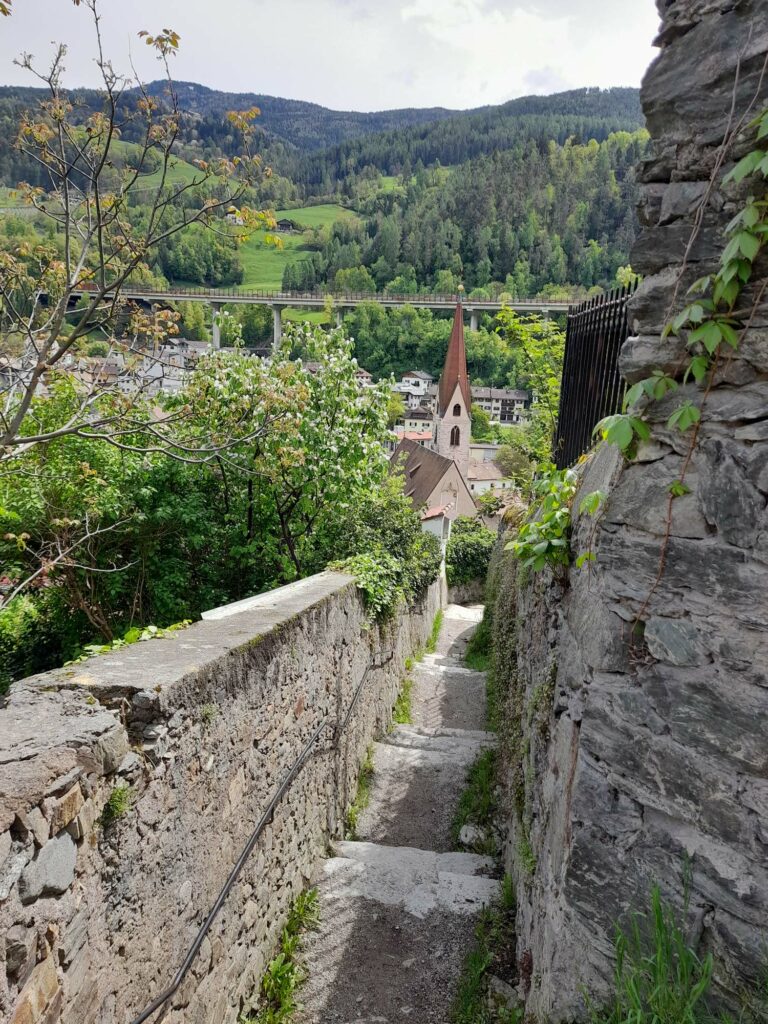 Abstieg nach Klausen I(c)JudithEgger