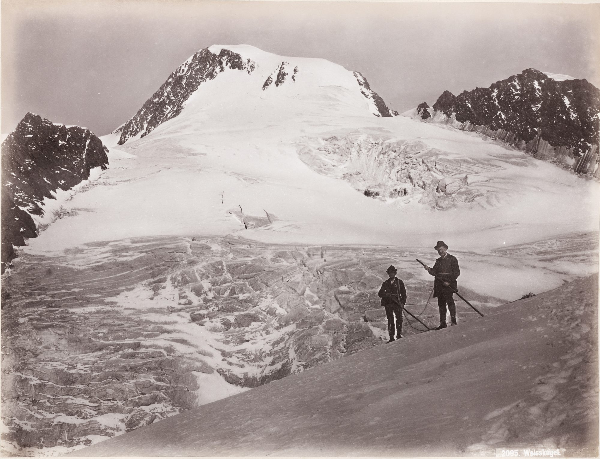 BUCHPRÄSENTATION: Alpingeschichte Matsch