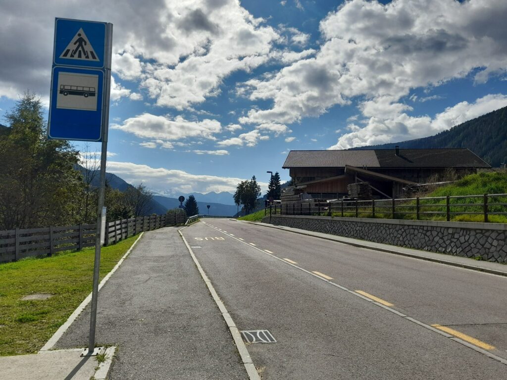 Bushaltestelle Talschluss St.Magdalena I(c)JudithEgger