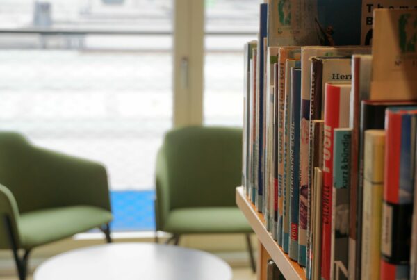 AVS Alpinbibliothek (c) Miriam Federspiel