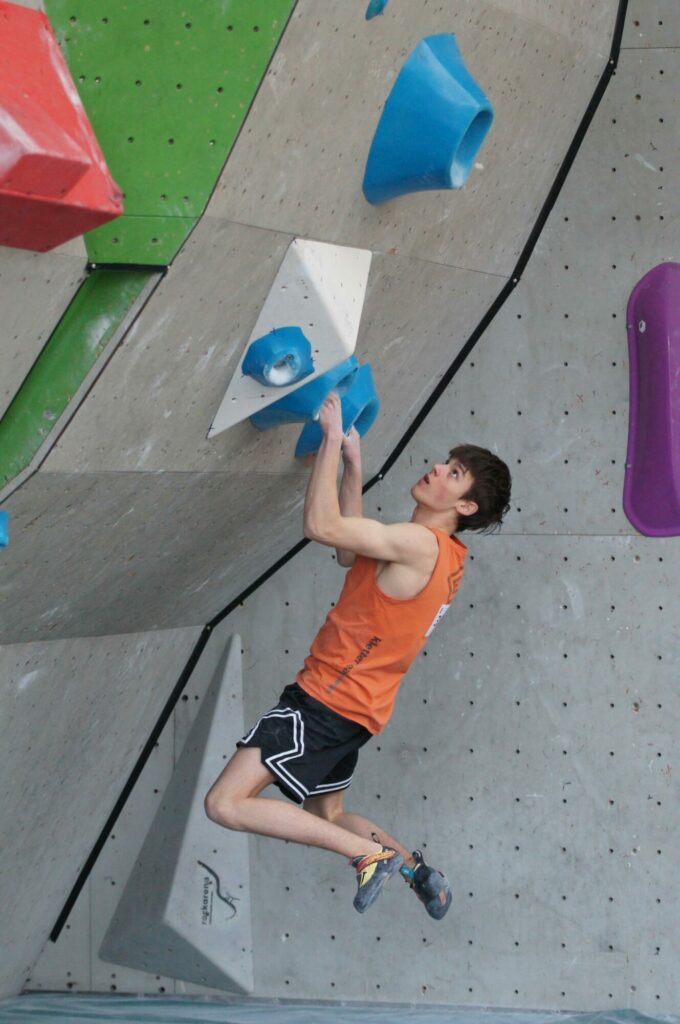Juniorcup Boulder Meran Samstag (c) Chasper Cadonau, AVS