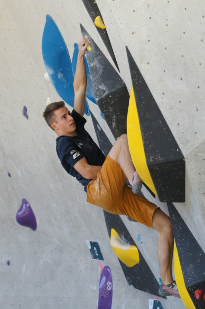 Juniorcup Boulder Brixen (c) Chasper Cadonau, AVS