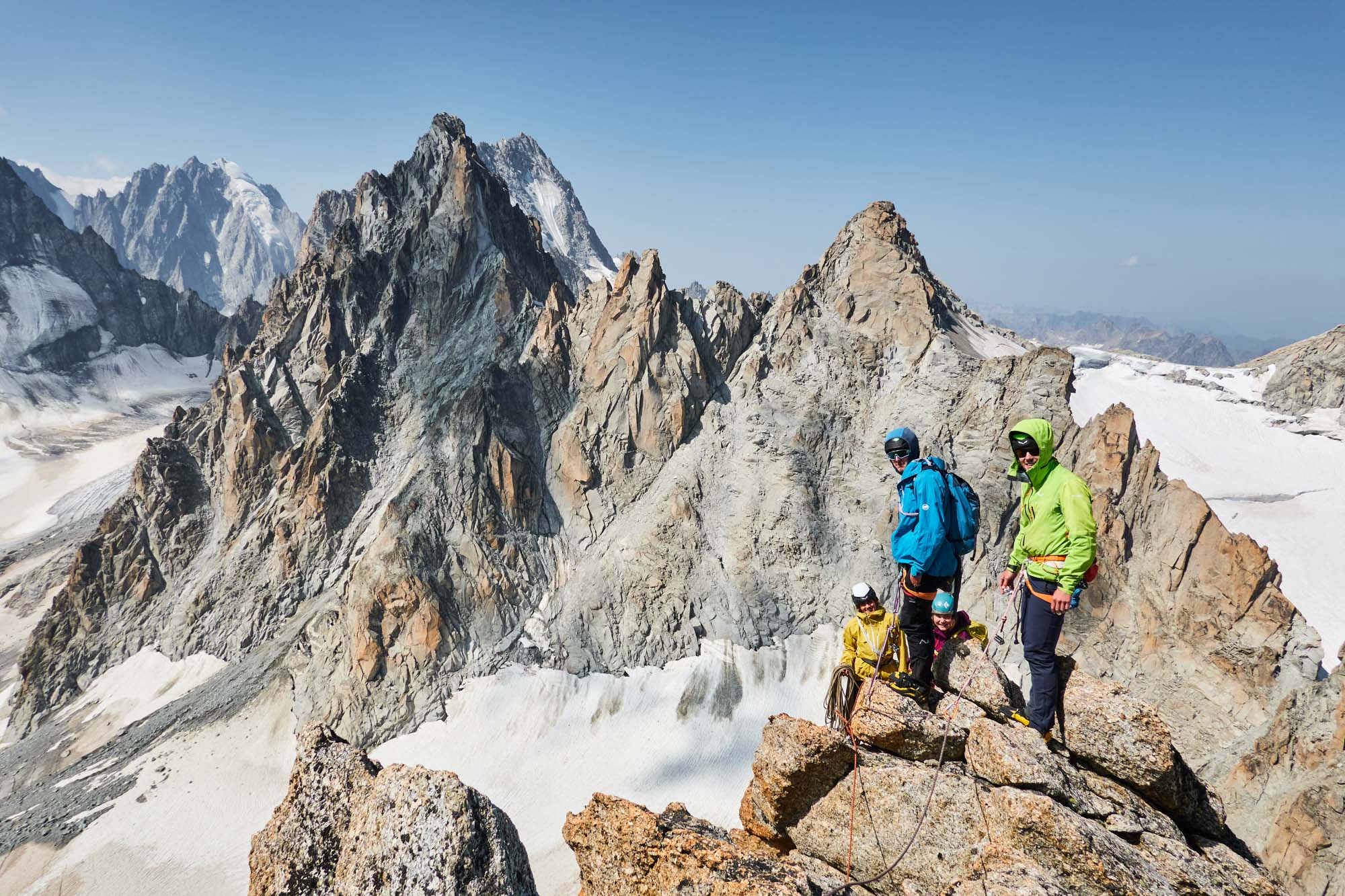ALPINIST Team: Ein Biwak schweißt zusammen