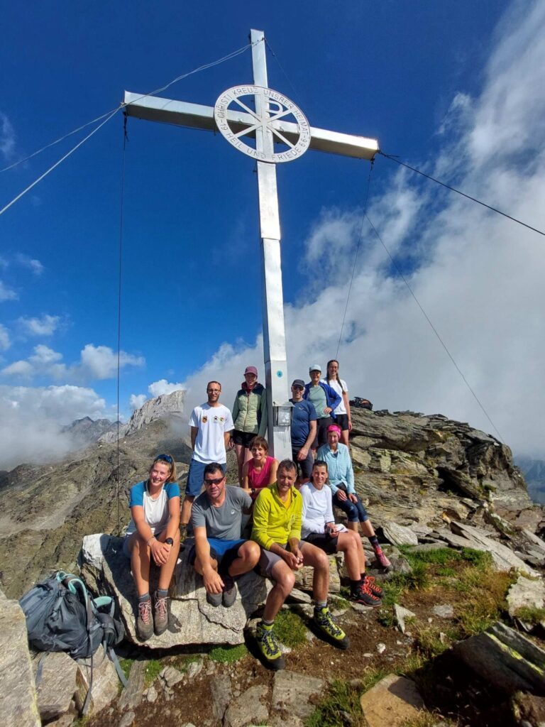 Gipfelfoto Lazinser Rötelspitze 3037m | (c) Oskar Messner
